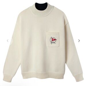 Elegant Cream Crewneck Sweater with Pocket Detail